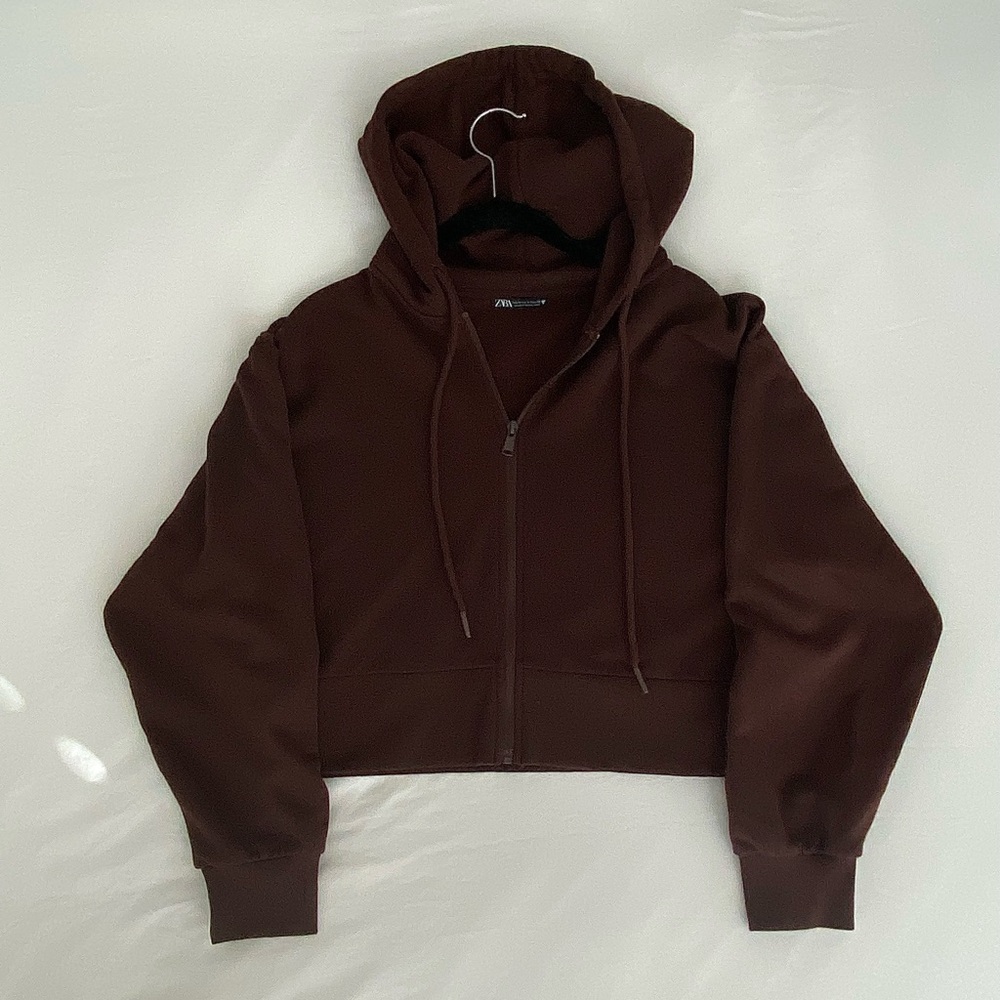ZARA Cropped Zip-Up Sweatshirt in Chocolate Brown, Size S